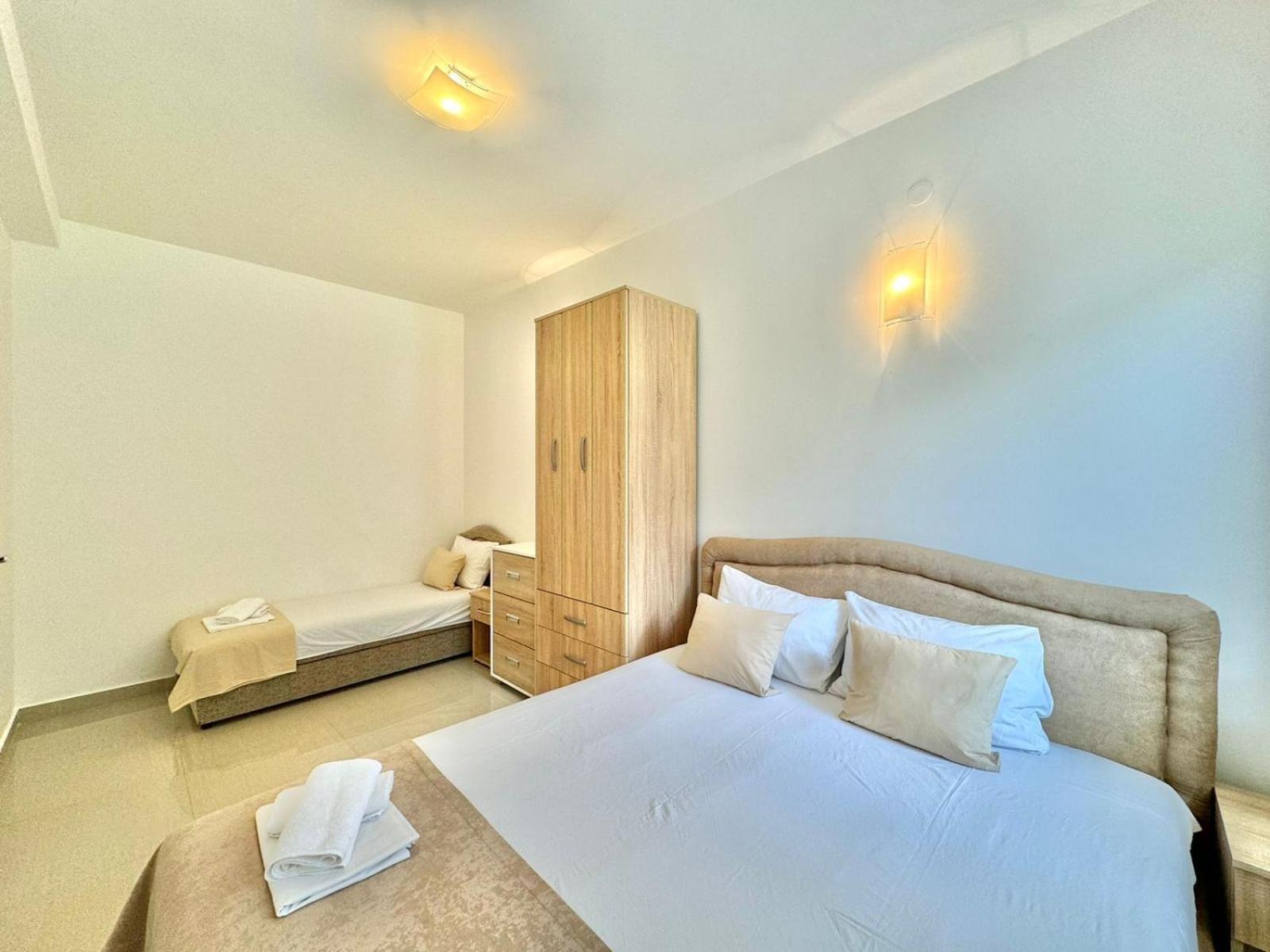Stars Residence Petrovac Buitenkant foto