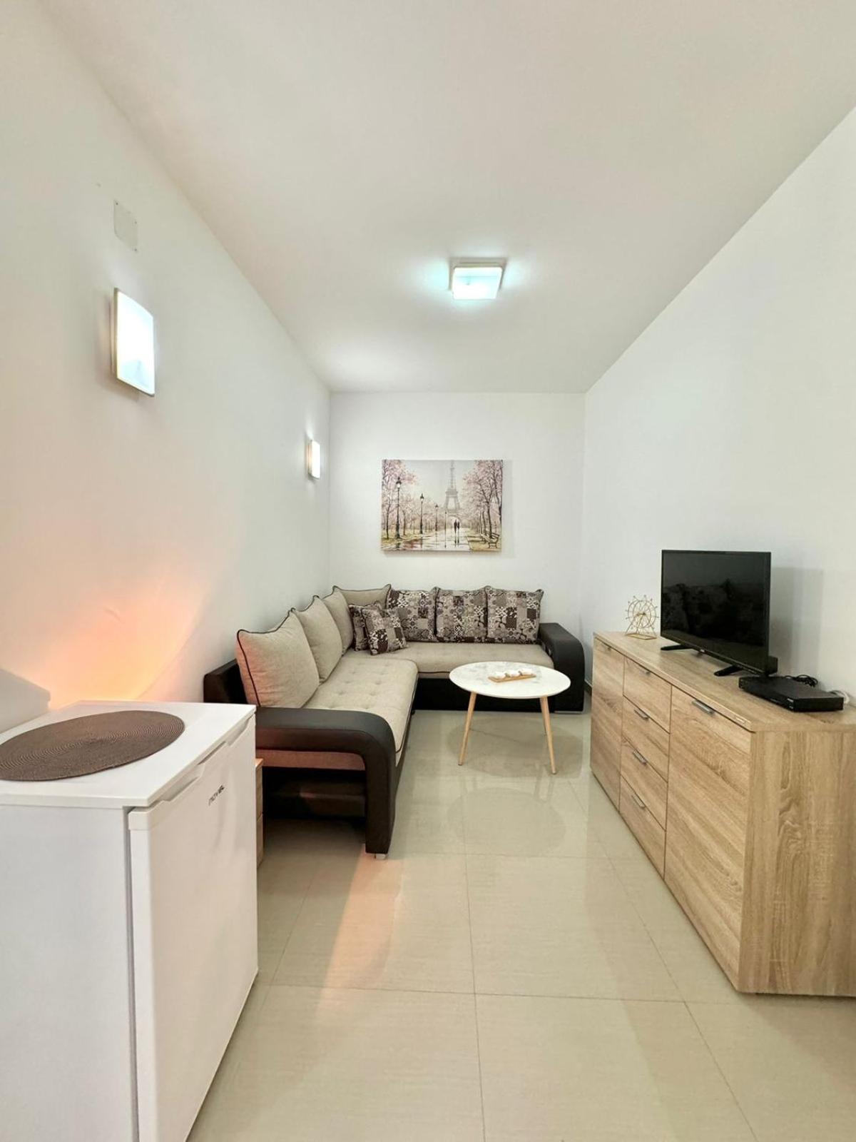 Stars Residence Petrovac Buitenkant foto