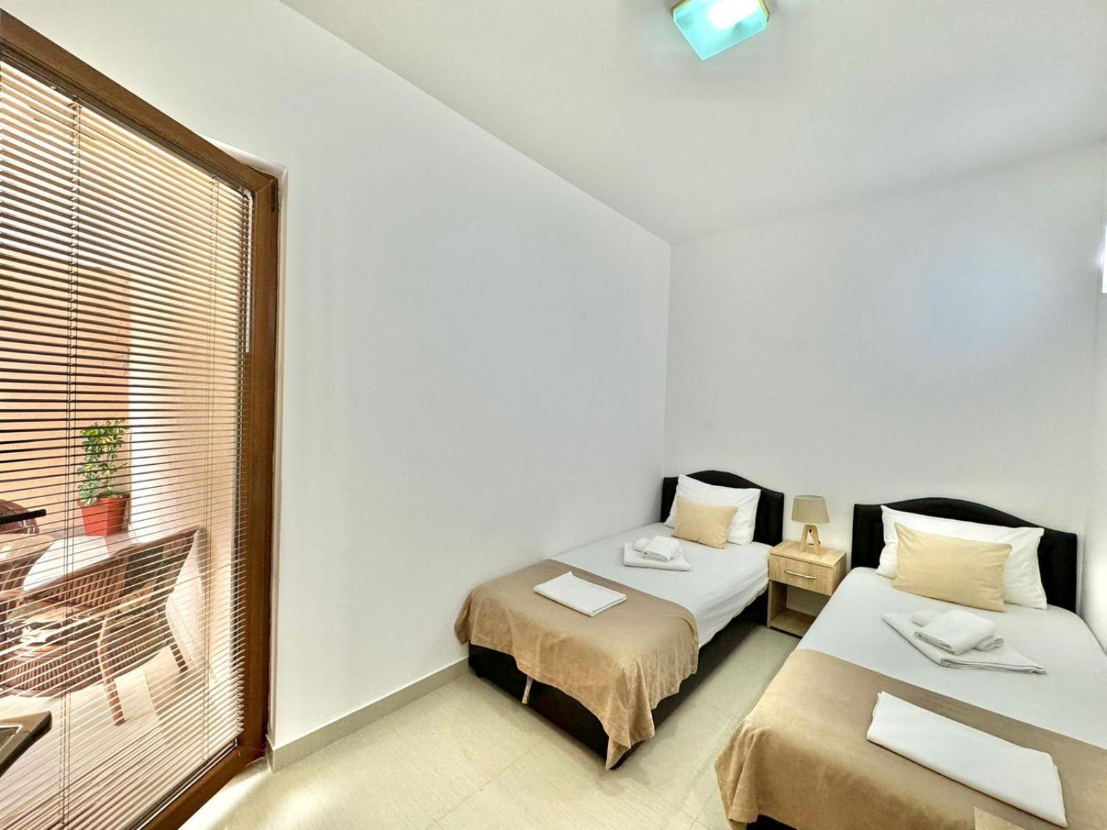 Stars Residence Petrovac Buitenkant foto